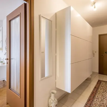 公寓 Summer Spot Centar 斯普利特