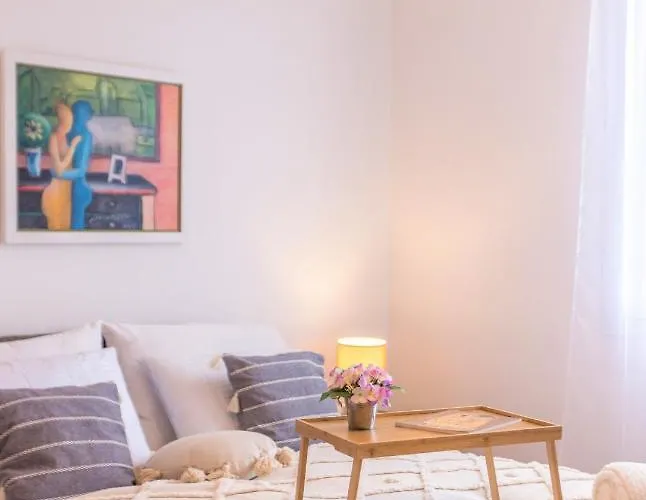 Summer Spot Centar * Split