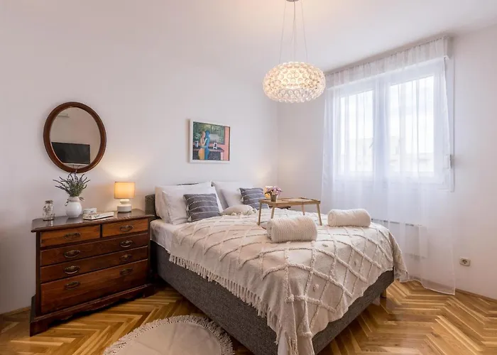 Summer Spot Centar Split